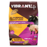 Vibrant Life All-Purpose Cracked Corn, 40 lb