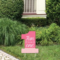 1st Birthday Girl - Fun to be One - Outdoor Lawn Sign - First Birthday Party Yard Sign - 1 Piece