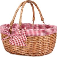Giỏ Mây Tre Đan Bầu Dục Lót Kẻ Caro Đỏ Kèm Thỏ