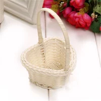 Giỏ Mây Tre Đan Trái Tim Nhỏ Màu Trắng Có Quai