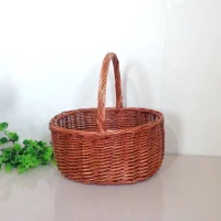 Giỏ Mây Tre Đan Bầu Dục Màu Nâu Đỏ Có Quai