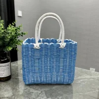 Giỏ Mây Tre Đan Chữ Nhật Đứng Màu Xanh Dương Có Quai Trắng