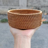 Giỏ mây tre đan tròn thấp đan chéo màu nâu đậm