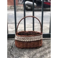 Giỏ Mây Tre Đan Tròn Màu Nâu Kèm Ren Vành